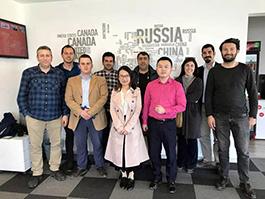 Group Photo of Colombian Customers in 2024